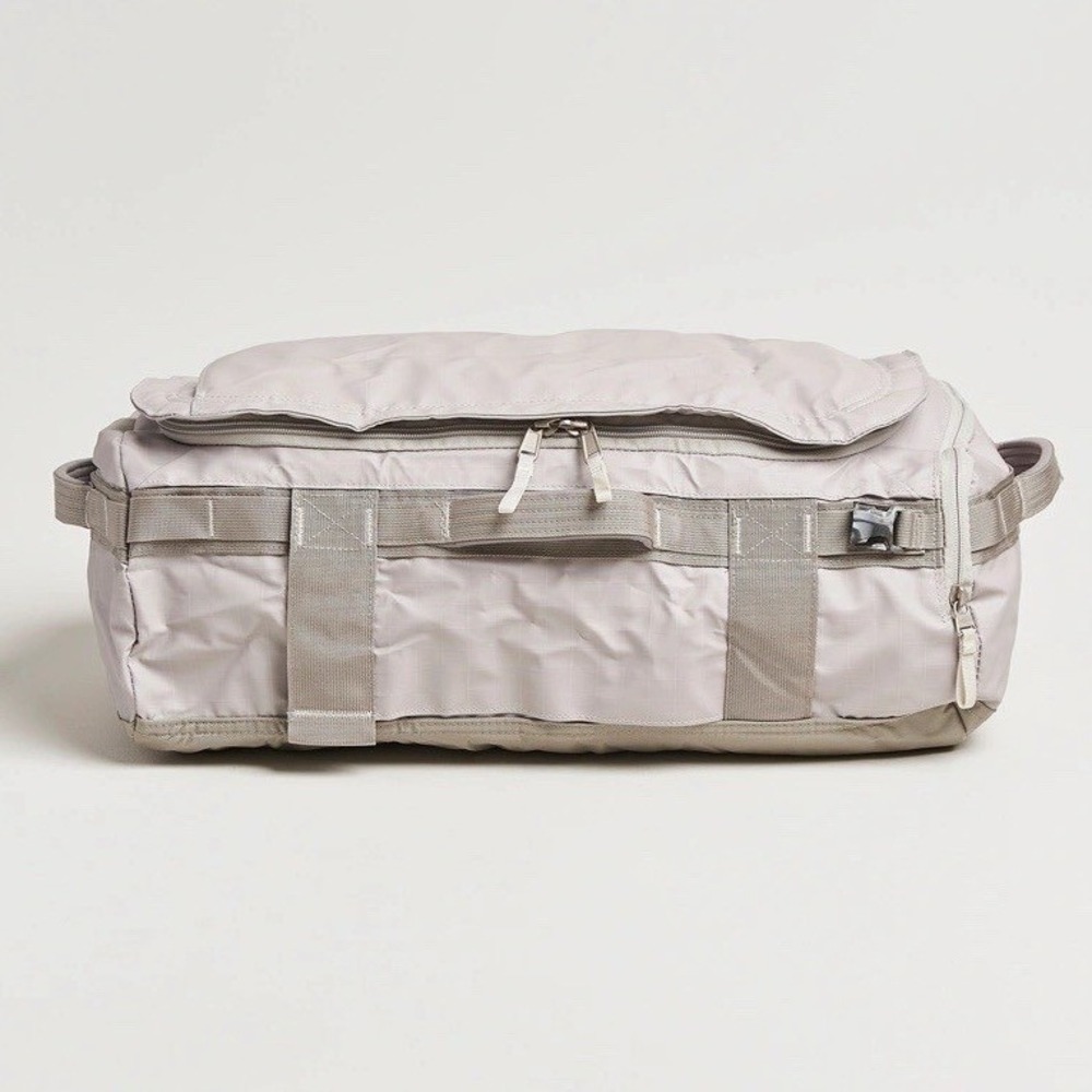 THE NORTH FACE Base Camp Voyager Duffel Backpack 32L Soapstone Grey NWT